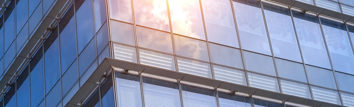 UV-Resistant Glass Experts in St. Cloud, FL